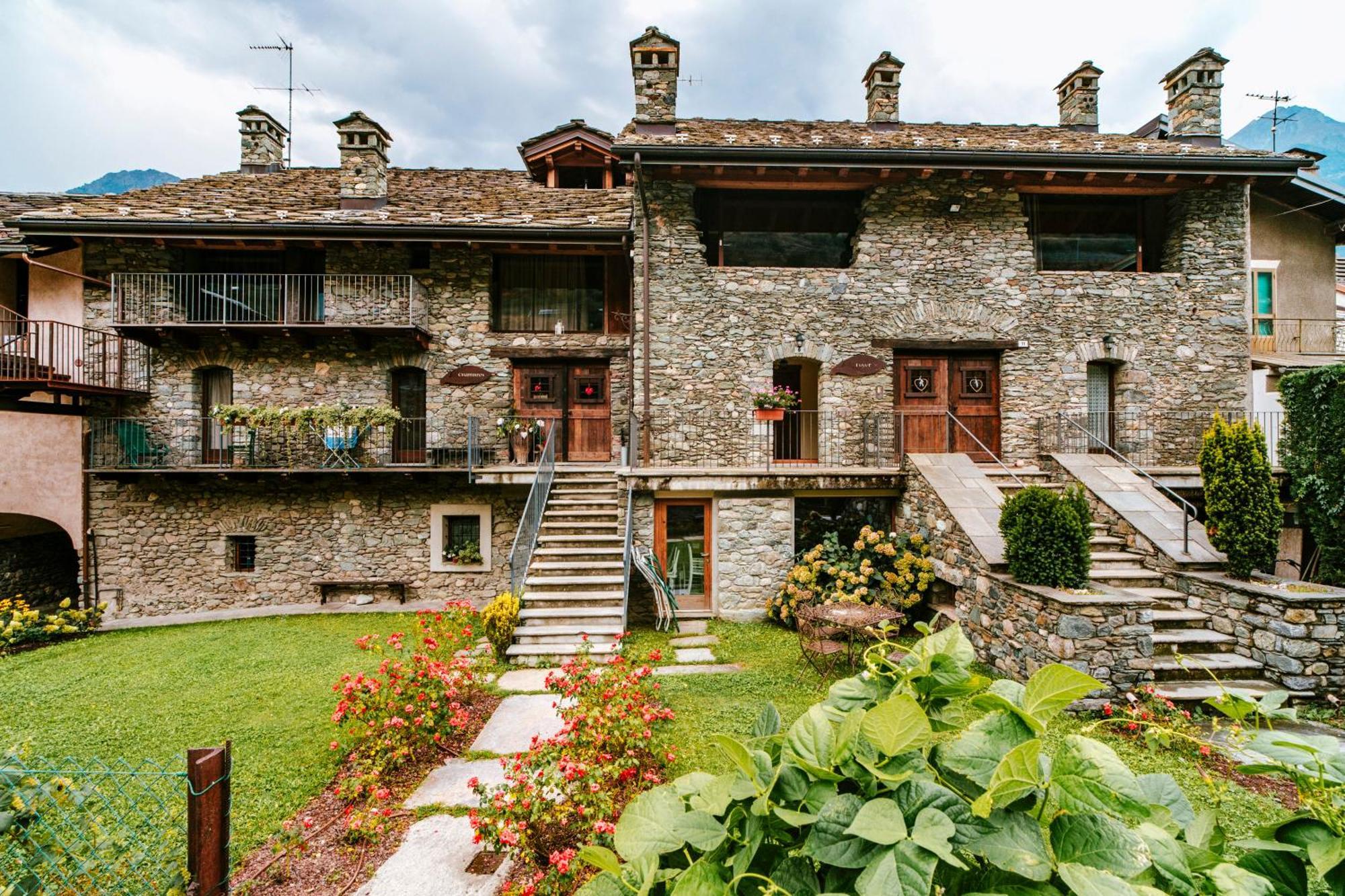 Maison Rosset Agriturismo, Camere, Appartamenti E Spa In Valle D'Aosta 누스 외부 사진